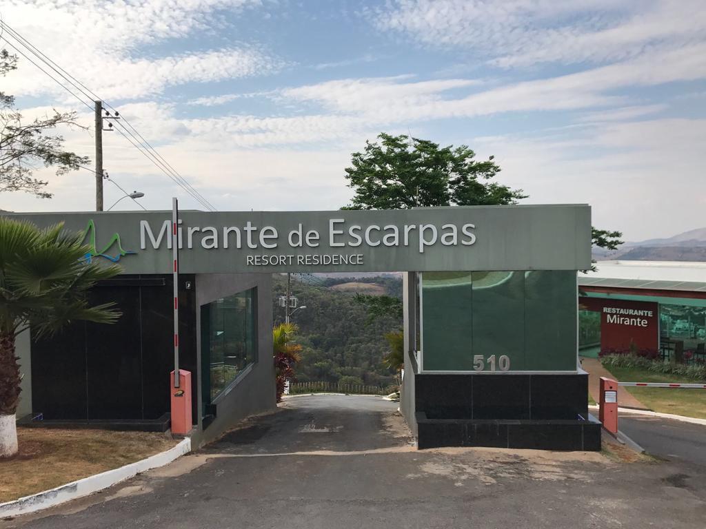 Villa Casa No Mirante De Escarpas Capitólio Esterno foto